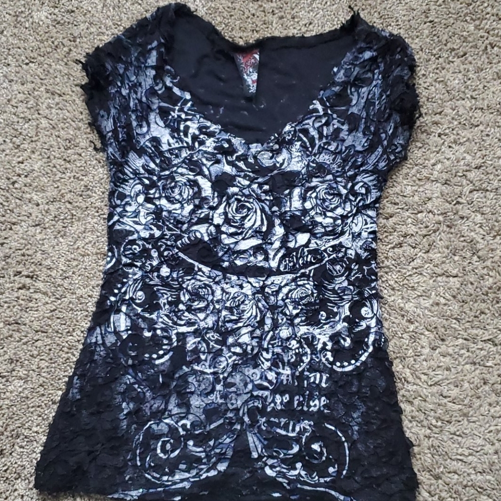 Womans texture shirt